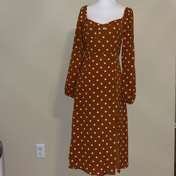 Polka Dot Midi Dress in Burnt Orange Small - Picture 4 of 16